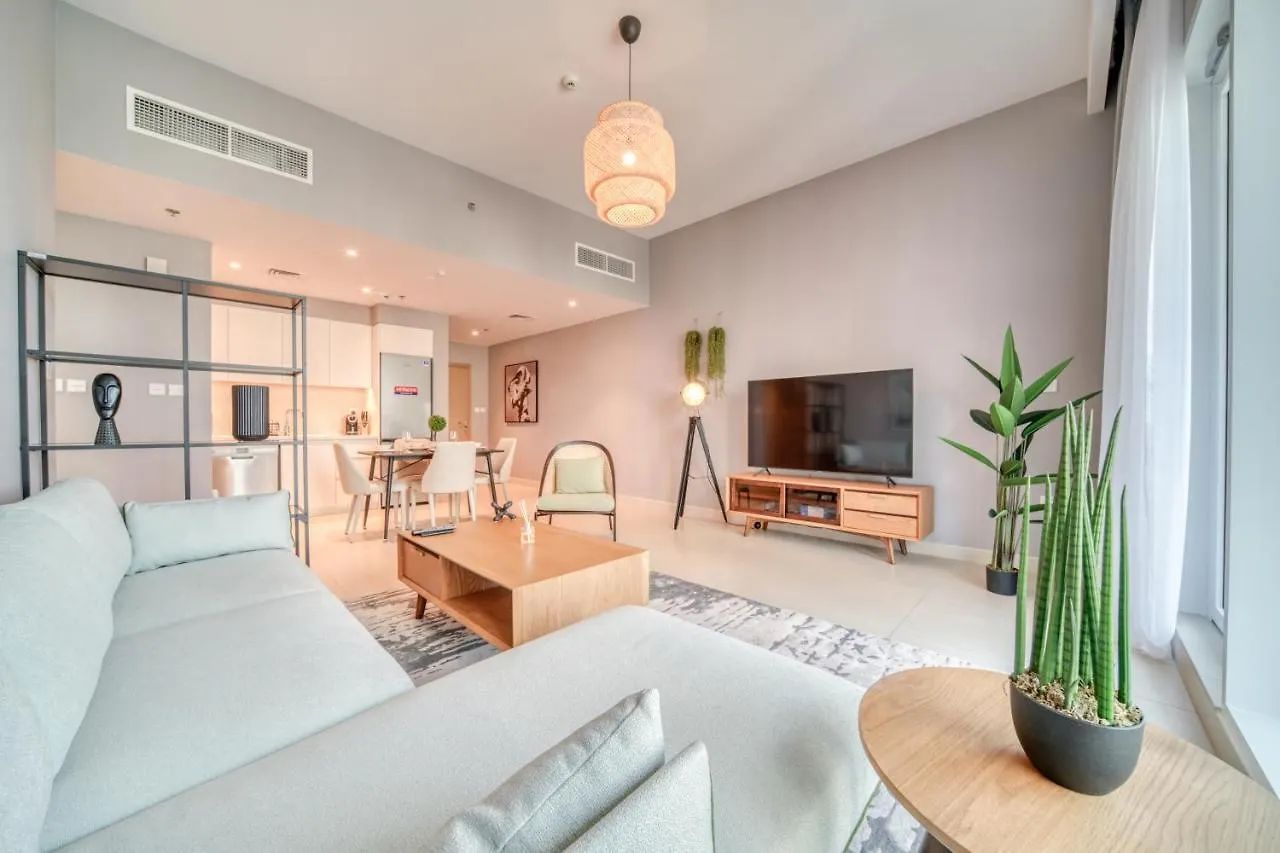 Apartment 1 Bedroom In Creek Horizon Tower At Dubai Creek Harbour By Pk Holidays United Arab Emirates