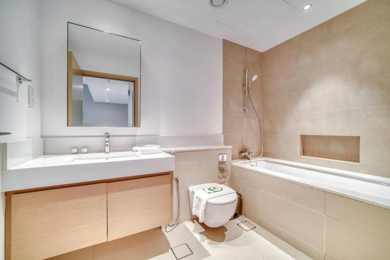 1 Bedroom In Creek Horizon Tower At Dubai Creek Harbour By Pk Holidays United Arab Emirates